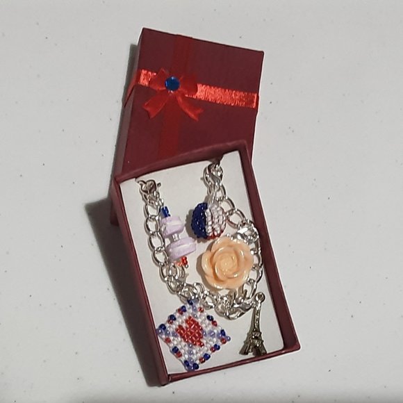 OOo La La! 🇨🇵 Frenchy Good Luck Charm Bracelet 💕 Hand crafted, Bon voyage! - Picture 2 of 4